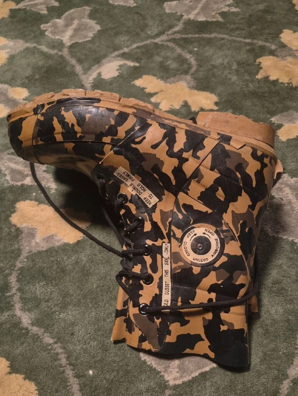 Camouflage Men's Rain Boots - Brown Camo